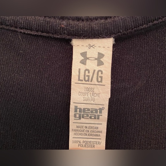 Under Armor, heat gear T-Shirt/ color: black, size large - Picture 5 of 5